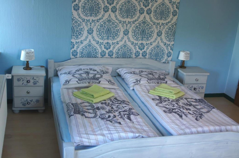 Bedroom 3, Eichenhof Kalletal, Lippe
