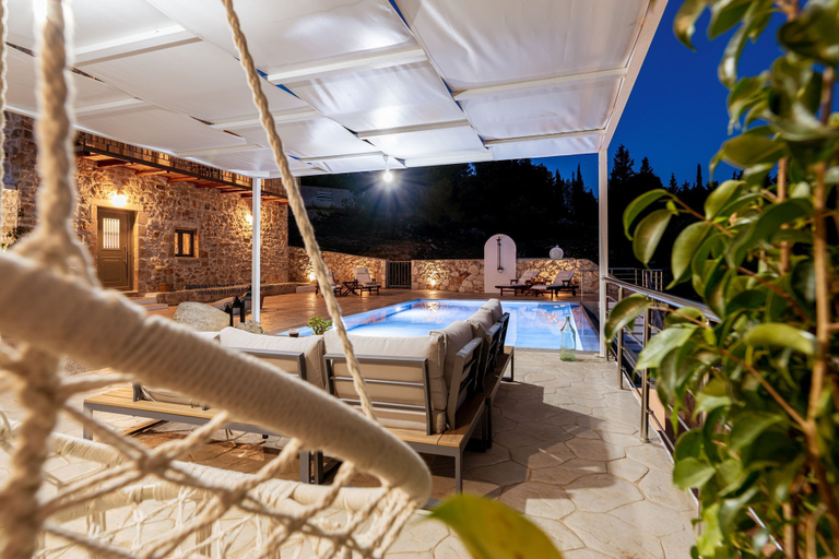 Food & Drinks 5, Misovounous Villa, Ionian Islands