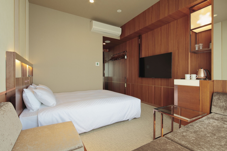 Bedroom 22