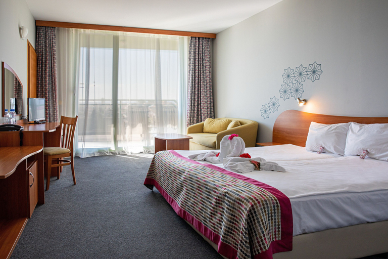 Bedroom 3, MPM Kalina Garden Hotel, Nesebar