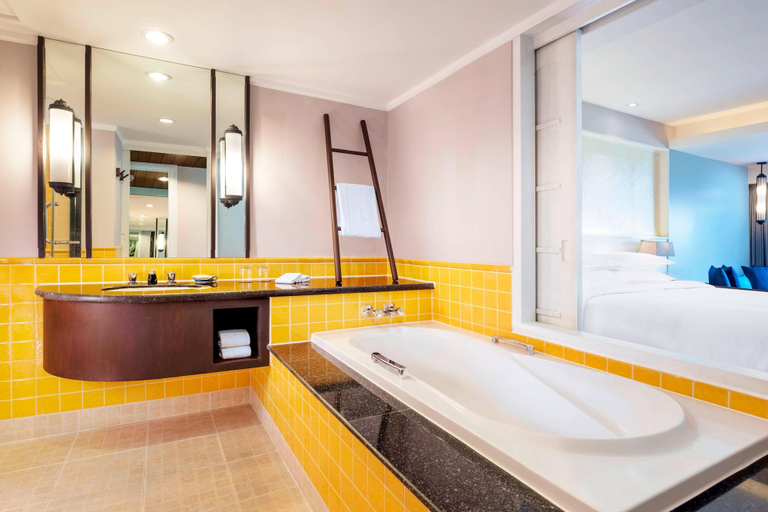 Bathroom 5, Sheraton Samui Resort, Ko Samui