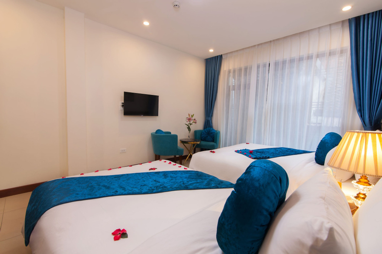 Bedroom 13