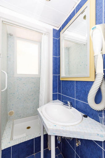 Bathroom 5, Hôtel les Liserons de Mougins, Alpes-Maritimes