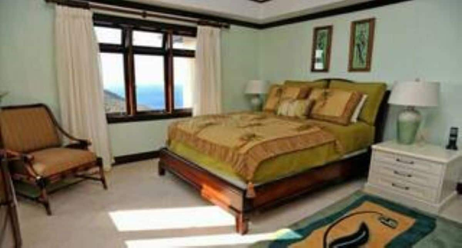 Room, Maison de La Mer