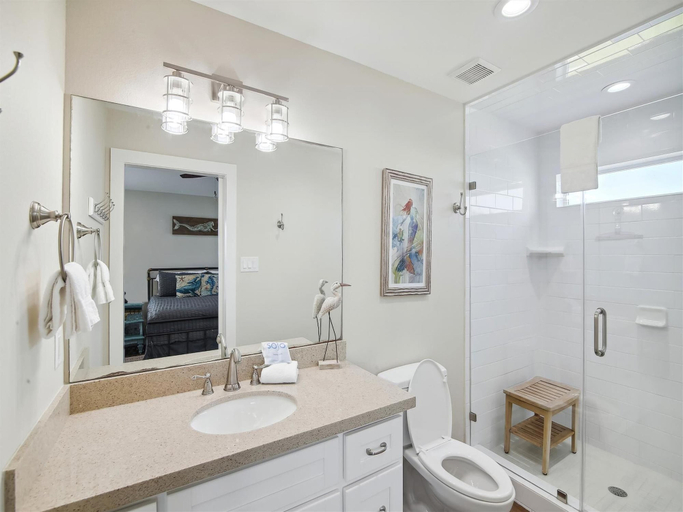 Bathroom 5, Blue Sunrise, Galveston