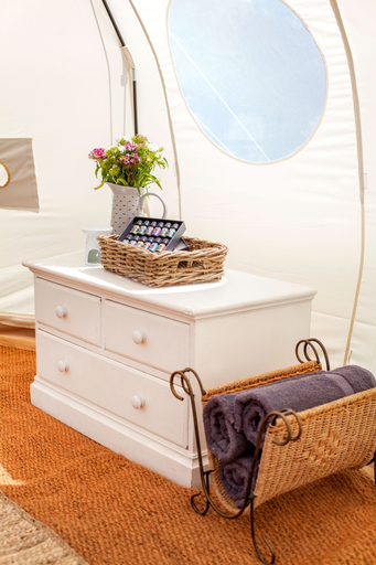 Others 2, Stunning 1-bed Star Gazing Bell Tent Loughborough, Leicestershire