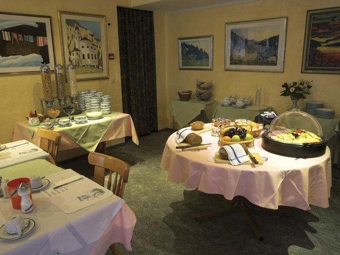 Food & Drinks 5, Hotel Beau-Sejour, Leuk