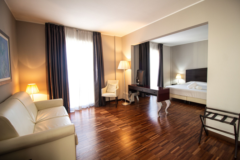 Bedroom 2, LVG Hotel Collection - Cavour, Novara