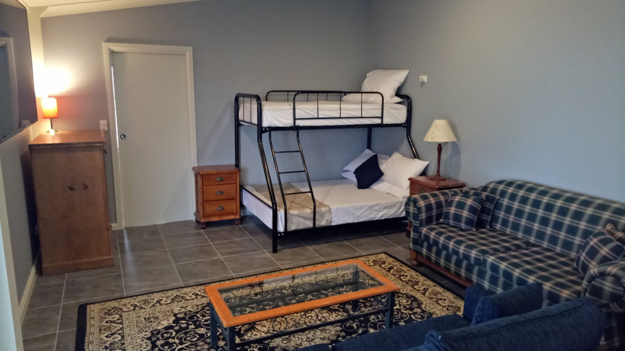 Others 5, Donegal Farmstay, Tenterfield