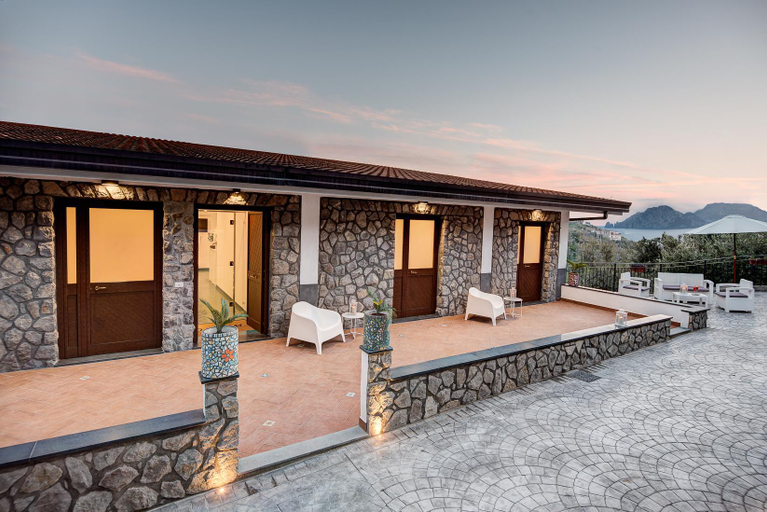 Others 5, Agriturismo Oleum, Napoli
