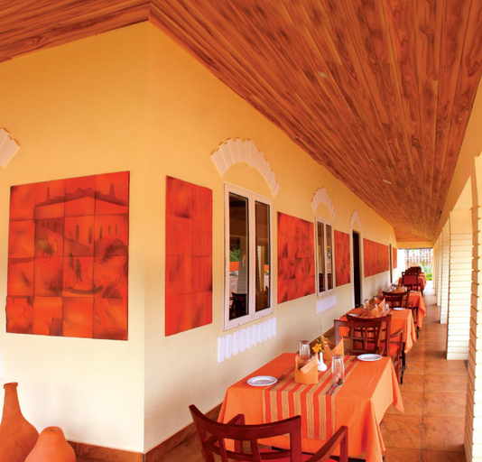 Food & Drinks 5, Clay House, Thrissur