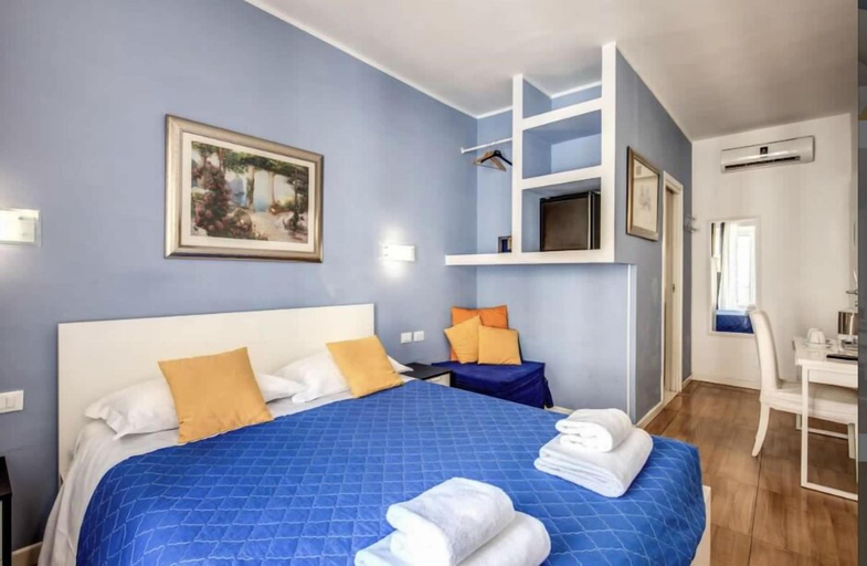 Bedroom 4, Residenza Giulia al Colosseo, Rome