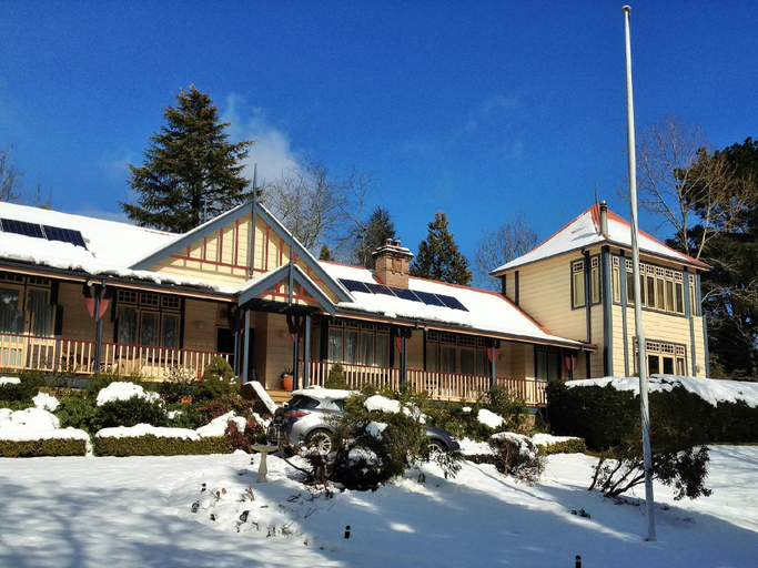 Others 4, Bethany Manor, Blue Mountains