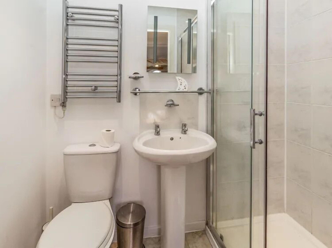 Bathroom 4, Number42, Blackpool