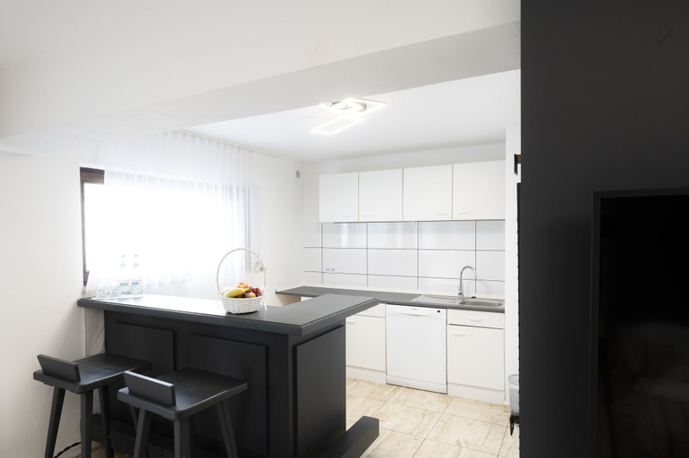 Dining Room 16