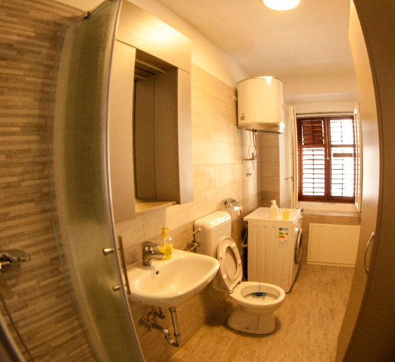 Others 4, Apartment Port Next to the Beach, Izola