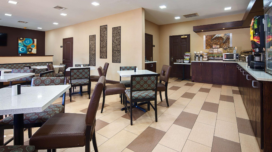 Food & Drinks 5, Spark by Hilton Destin, Okaloosa