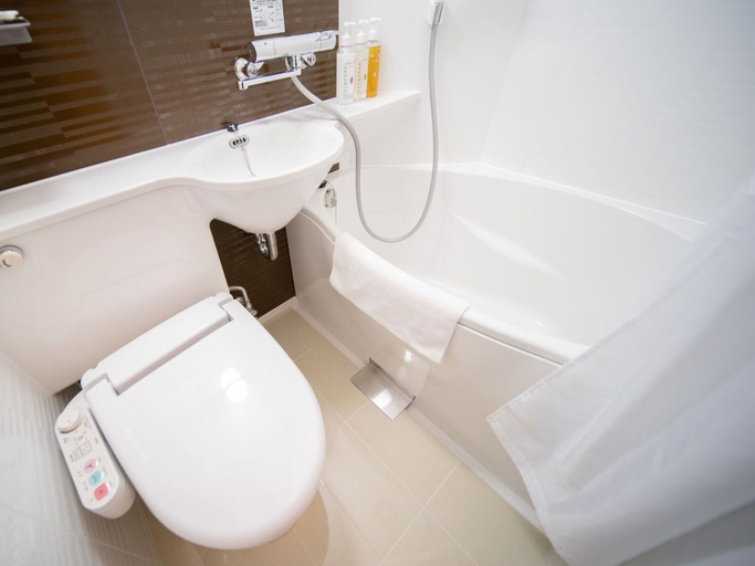 Bathroom 4, Super Hotel Umeda Higobashi, Osaka