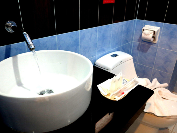 Bathroom, Baan Kata Maytha, Phuket Island