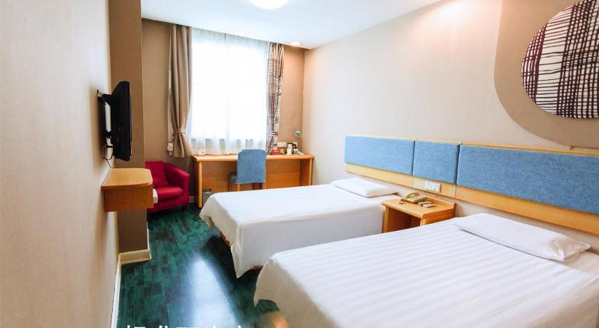 Bedroom 2, Home Inn Haikou Gaodeng Street East Line Expressway Exit, Haikou
