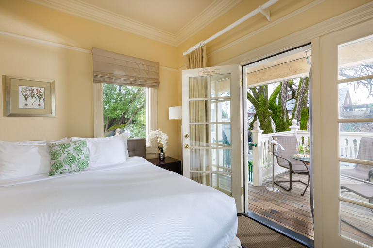 Healdsburg Inn on the Plaza, A Four Sisters Inn, Sonoma
