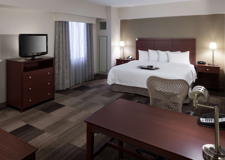 Bedroom 3, Hampton Inn & Suites Boise-Downtown, Ada