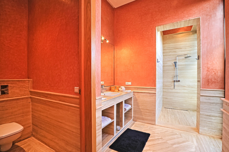 Others 2, Impeccable 5-bed Villa in Marrakech, Marrakech
