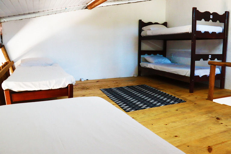 Bedroom 3, Santo Hostel, Porto Seguro