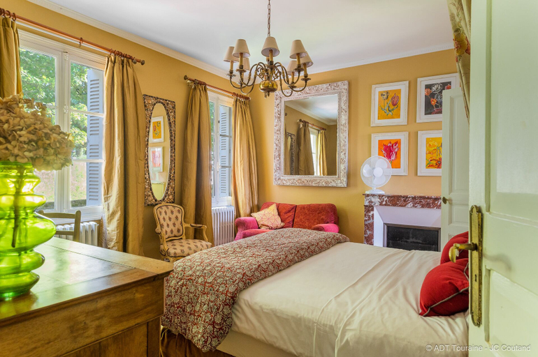 Bedroom 2, Les Jardins Haute Couture, Indre-et-Loire