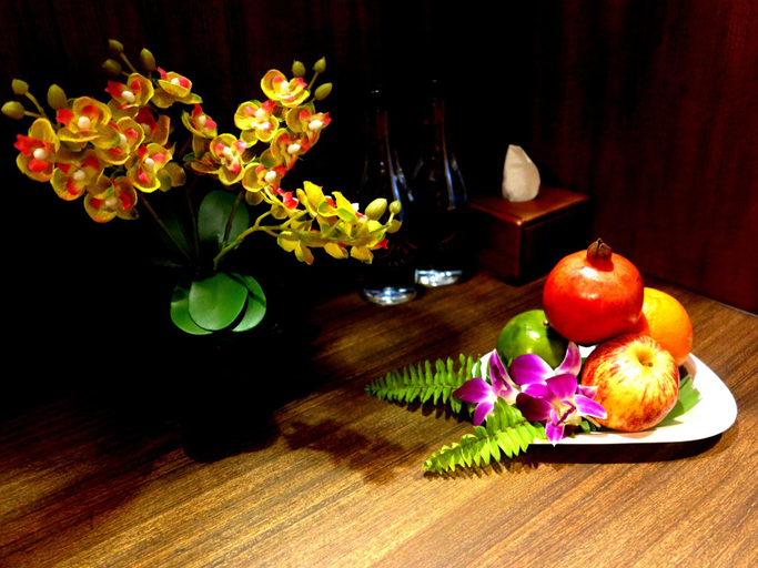 Food & Drinks 5, Baan Kata Maytha, Phuket Island