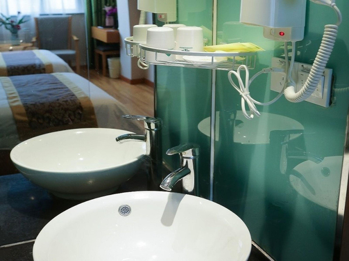 Bathroom 2, Vatica Hefei Lujiang Road Hotel, Hefei