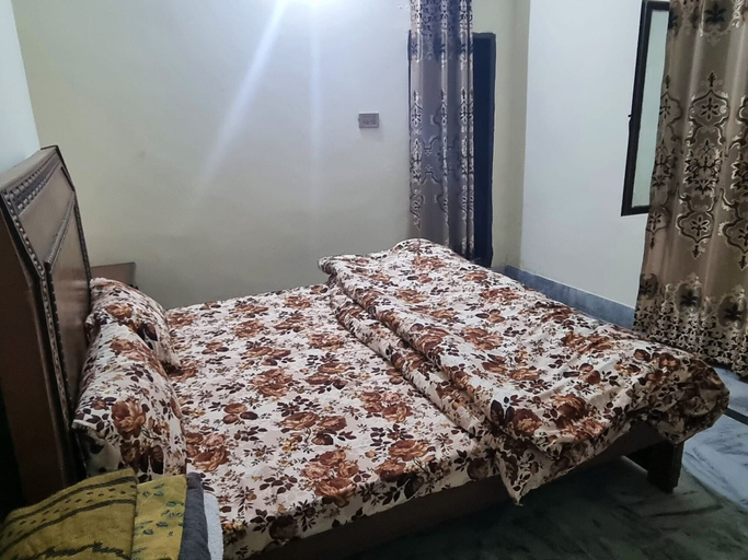 Room 3, Remarkable 3-bedroom, Rawalpindi