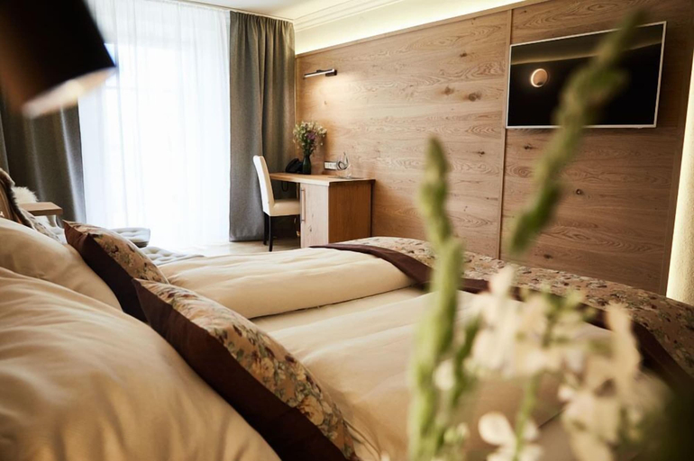 Bedroom 4, WellnessNaturResort Gut Edermann, Berchtesgadener Land
