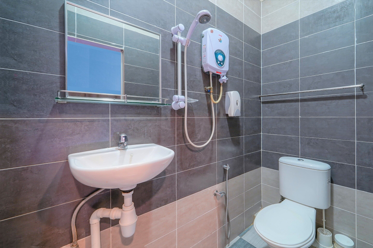 Bathroom 3, Hotel O My Budget Home, Penang Island