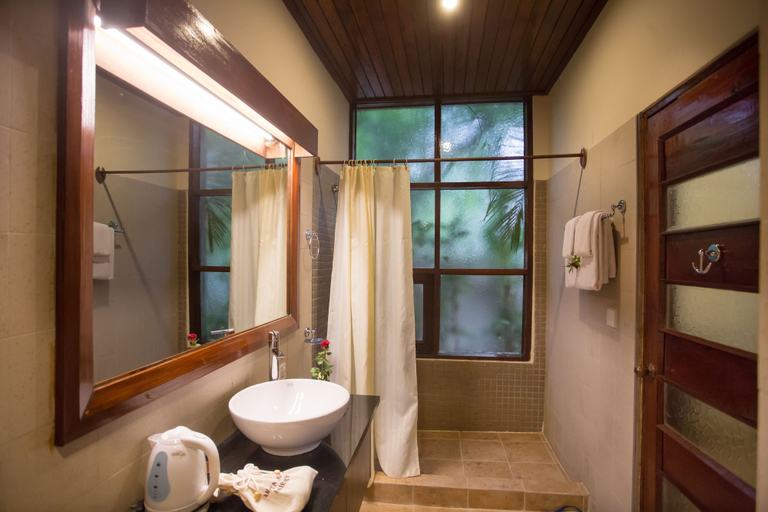 Bathroom 4, Amata Resort & Spa, Thandwe