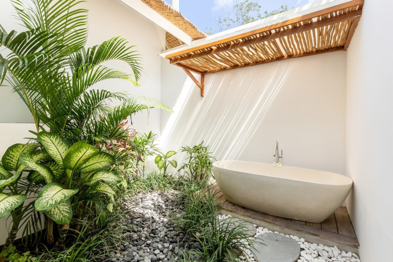 Others 3, Villa Lumahi Dua, Badung