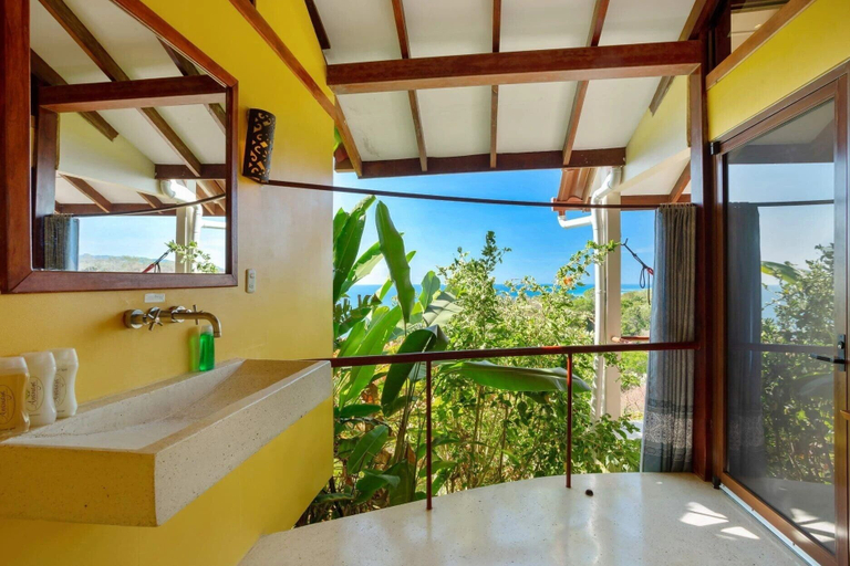 Bathroom 4, Anamaya, Puntarenas