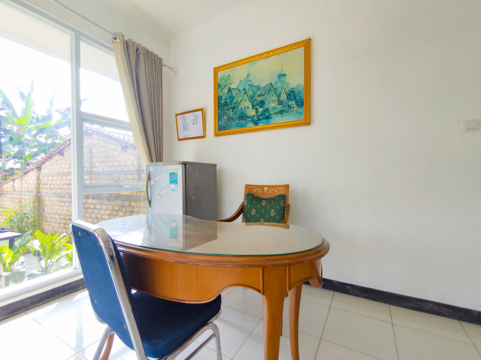 RedDoorz @ Batutulis Bogor Villa Papatong by M, Bogor