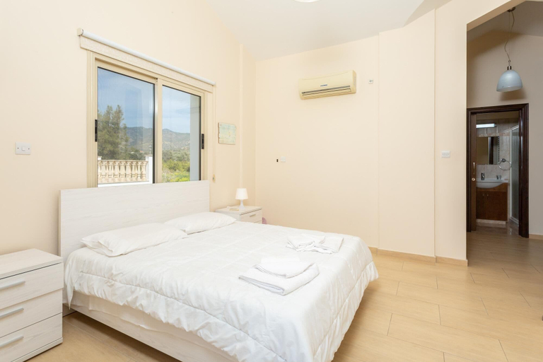 Bedroom 5, Villa Rose Large Private Pool Walk to Beach Sea Views A C Wifi - 2184