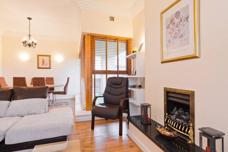 Bedroom 5, Stunning 3-bed Apartment in Dublin 1, Dublin