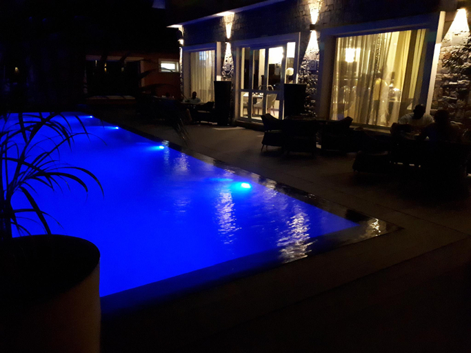 Others 5, Leola Hotel Ikeja, Shomolu