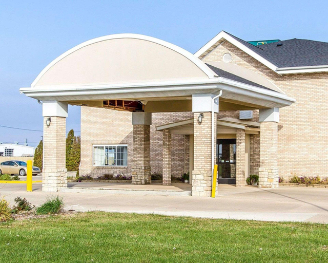 Exterior & Views 1, Quality Inn Pontiac, Livingston