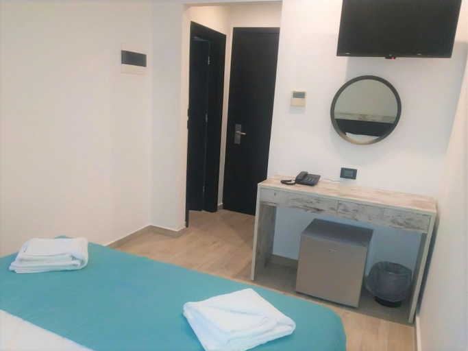 Bedroom 3, Evita Asty, Attica