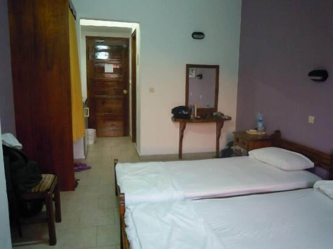 Bedroom 3, Platon Hotel, South Aegean