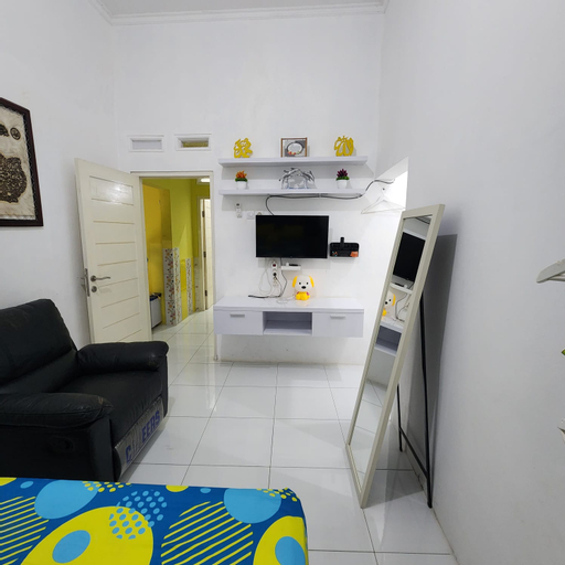Dining Room 9