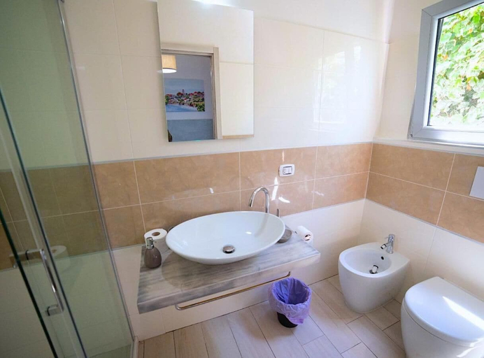 Bathroom 4, Frontemare Hotel Village & Spa, Foggia