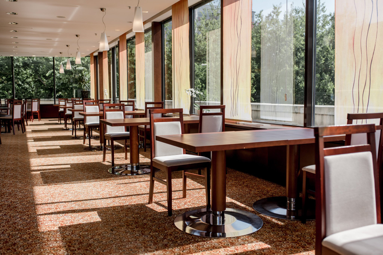 Food & Drinks 5, Crowne Plaza BRATISLAVA by IHG, Bratislava I