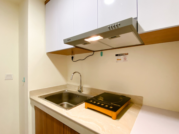 Others 4, Spacious and Comfy 2BR with Extra Room at Meikarta Apartment By Travelio, Cikarang