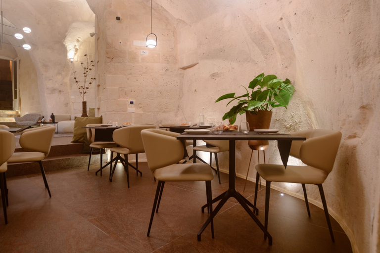 Food & Drinks 4, Le Malve Cave Retreat, Matera
