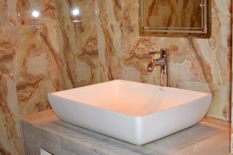 Bathroom, Hotel Oakridge, East Sikkim